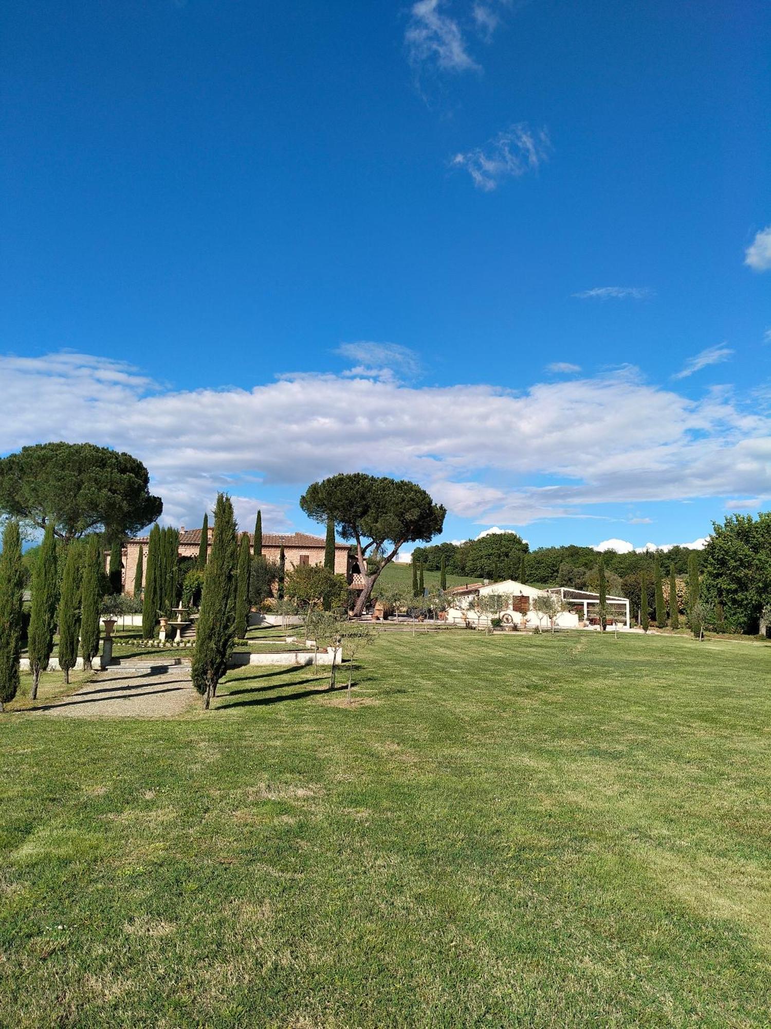 Villa Nobile Cortona Family Apartments Екстериор снимка